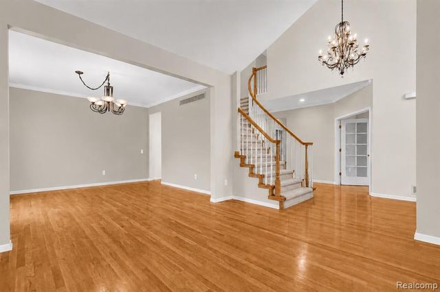 1781 Westridge Drive, Rochester, MI 48306