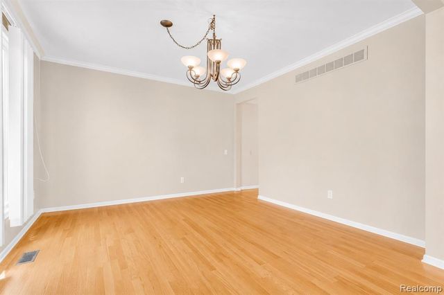 1781 Westridge Drive, Rochester, MI 48306