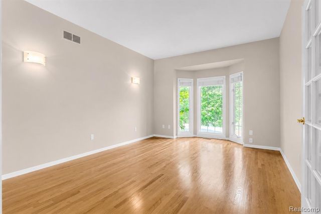 1781 Westridge Drive, Rochester, MI 48306