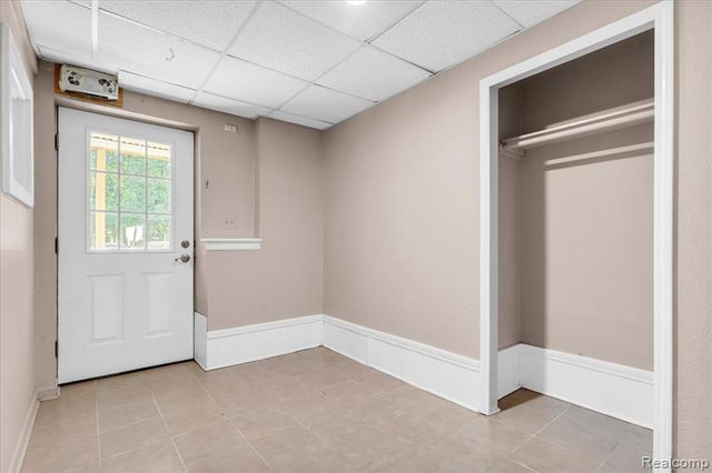 1781 Westridge Drive, Rochester, MI 48306