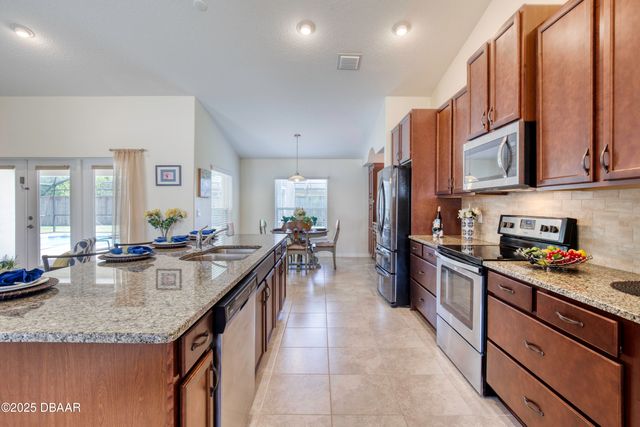 13 Edgemont Lane, Palm Coast, FL 32164