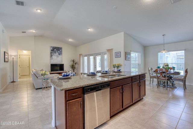 13 Edgemont Lane, Palm Coast, FL 32164