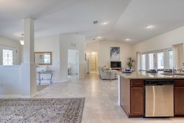 13 Edgemont Lane, Palm Coast, FL 32164