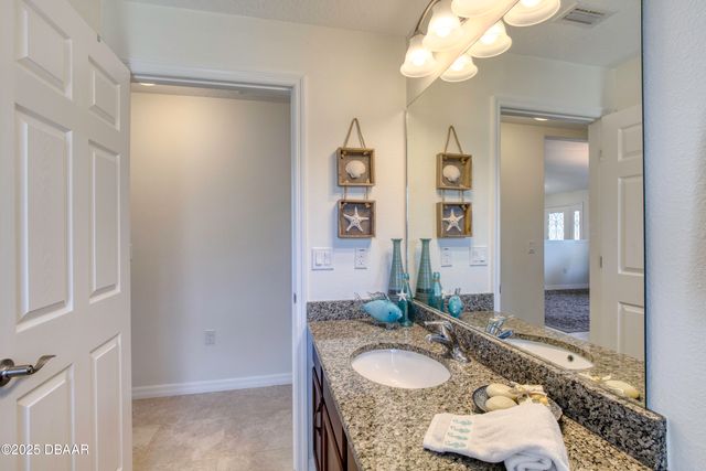 13 Edgemont Lane, Palm Coast, FL 32164