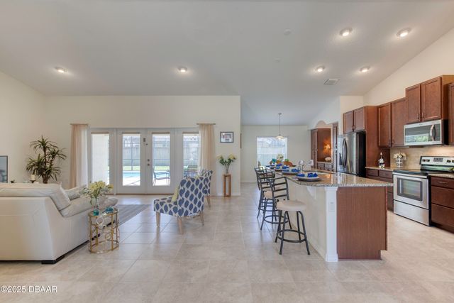 13 Edgemont Lane, Palm Coast, FL 32164