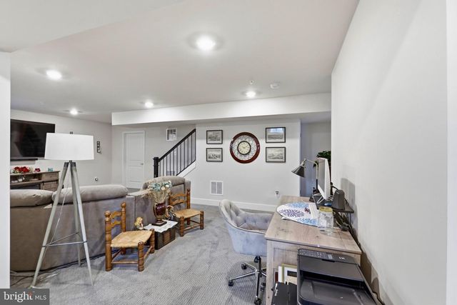 1418 CRAMPTON ST, Brunswick, MD 21716