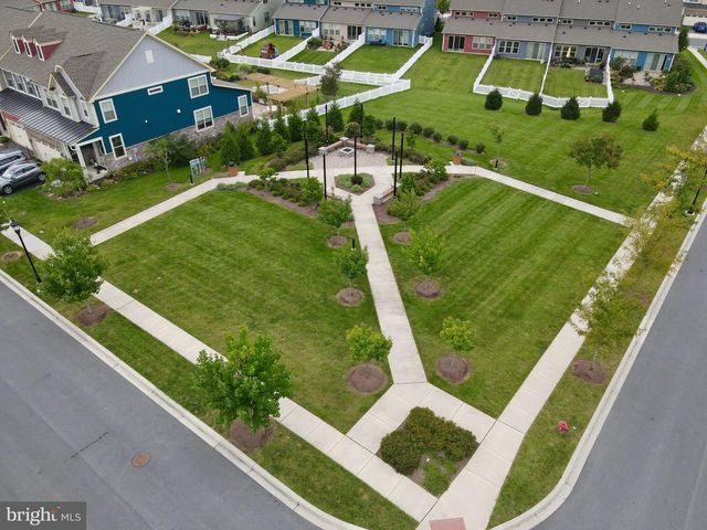 1418 CRAMPTON ST, Brunswick, MD 21716
