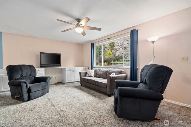 3520 Berger Place SE, Port Orchard, WA 98366