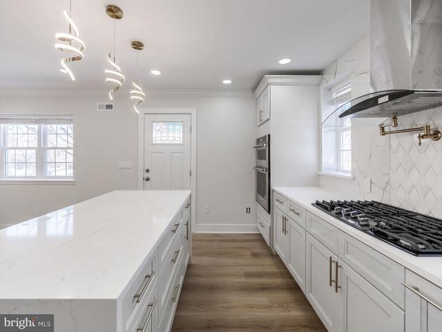 6343 MILTON ST, Philadelphia, PA 19138