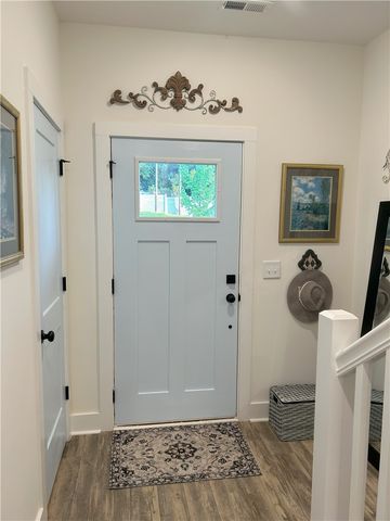 104 W North 3rd Street, Seneca, SC 29678