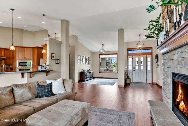 14097 N PRISTINE CIR, Rathdrum, ID 83858
