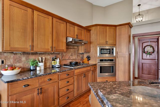 14097 N PRISTINE CIR, Rathdrum, ID 83858