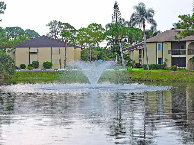 315 Pine Ridge Circle, Greenacres, FL 33463