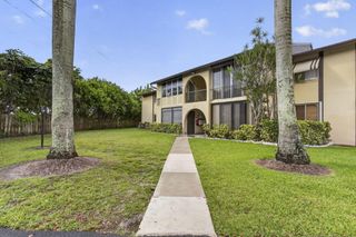 315 Pine Ridge Circle, Greenacres, FL 33463