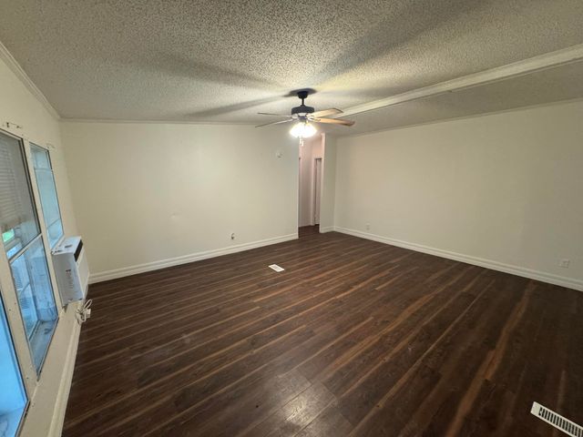 81 Sodie Cameron Rd., Lumberton, MS 39455