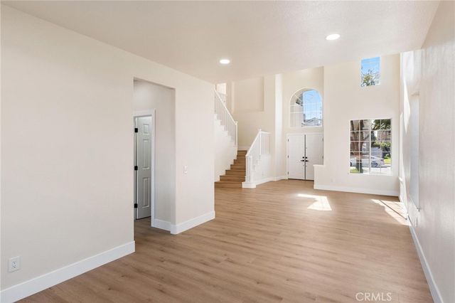 1015 E Deerfield, Ontario, CA 91761