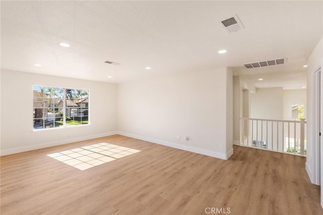 1015 E Deerfield, Ontario, CA 91761