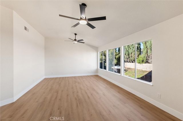 1015 E Deerfield, Ontario, CA 91761