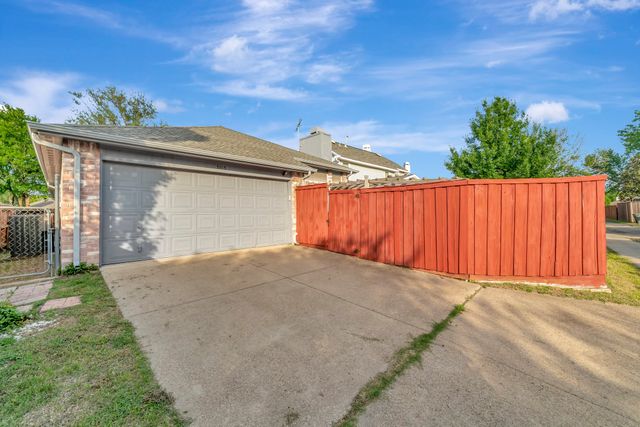 3013 Alyssum Court, Garland, TX 75040