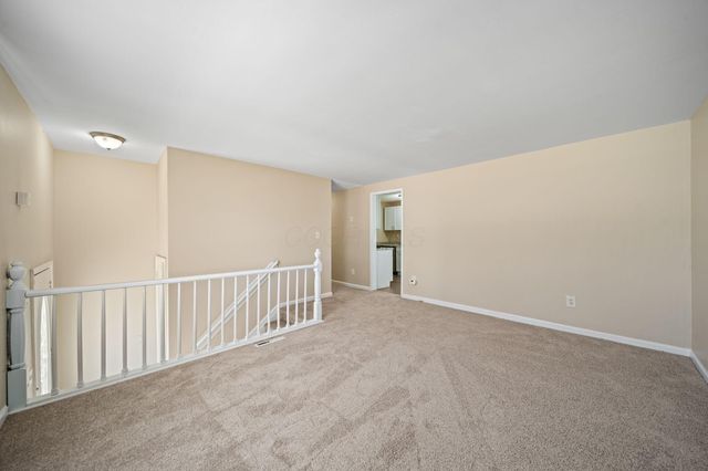 5220 Refugee Road, Columbus, OH 43232
