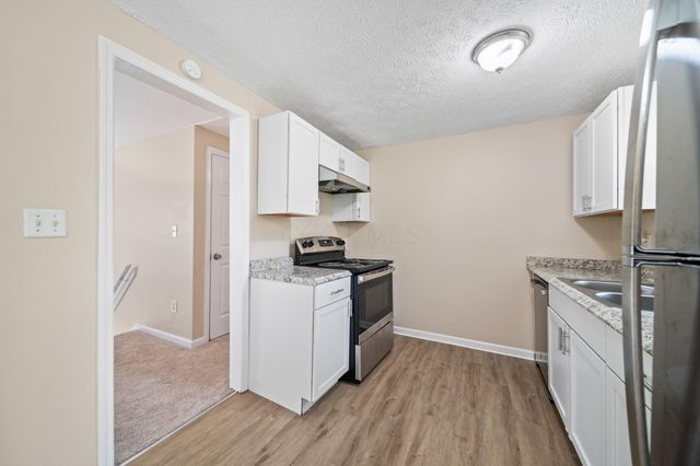 5220 Refugee Road, Columbus, OH 43232