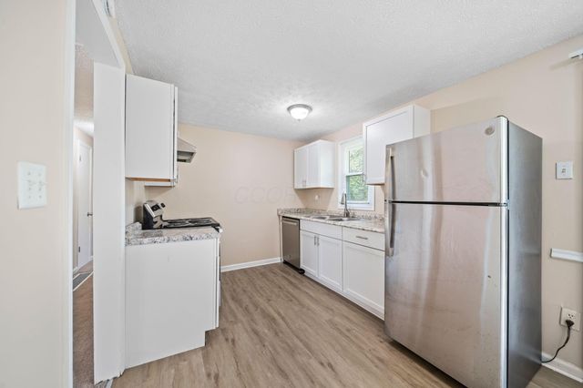 5220 Refugee Road, Columbus, OH 43232