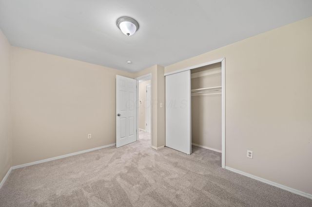 5220 Refugee Road, Columbus, OH 43232