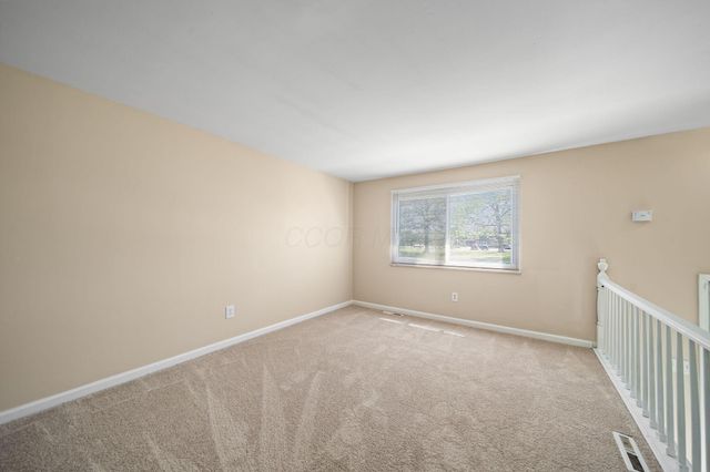 5220 Refugee Road, Columbus, OH 43232