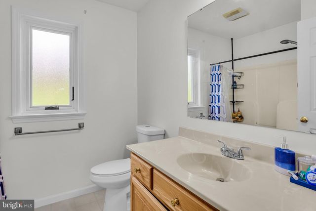 1279 CEDAR AVE, East Earl, PA 17519