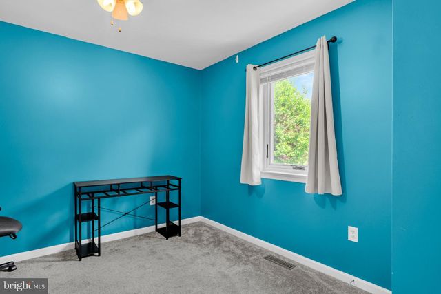 1279 CEDAR AVE, East Earl, PA 17519