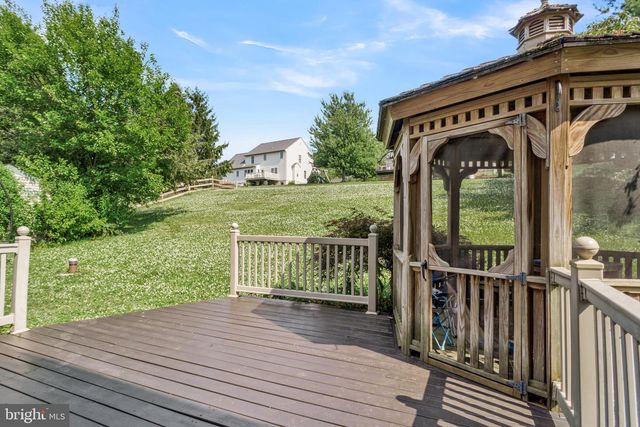 1279 CEDAR AVE, East Earl, PA 17519