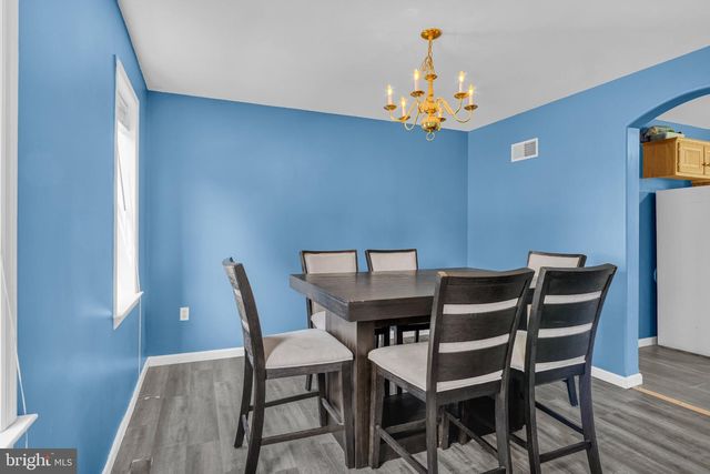 1279 CEDAR AVE, East Earl, PA 17519