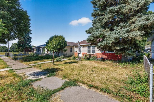 5111 James Avenue N, Minneapolis, MN 55430