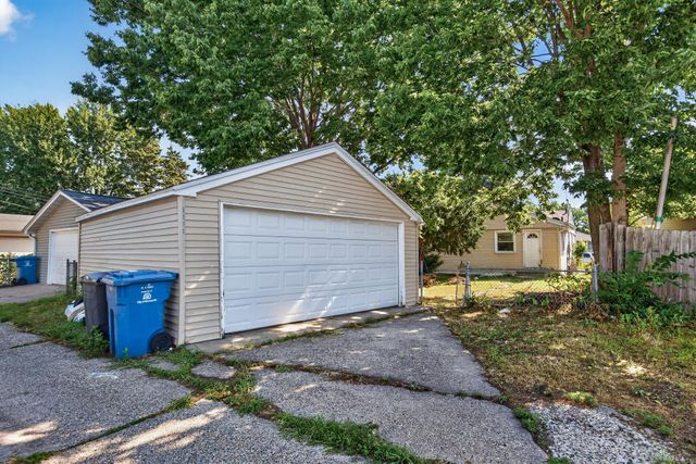 5111 James Avenue N, Minneapolis, MN 55430