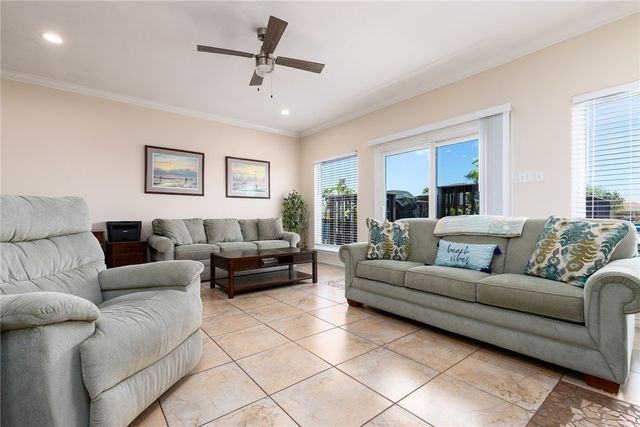 15306 Bonasse Ct 201, Corpus Christi, TX 78418