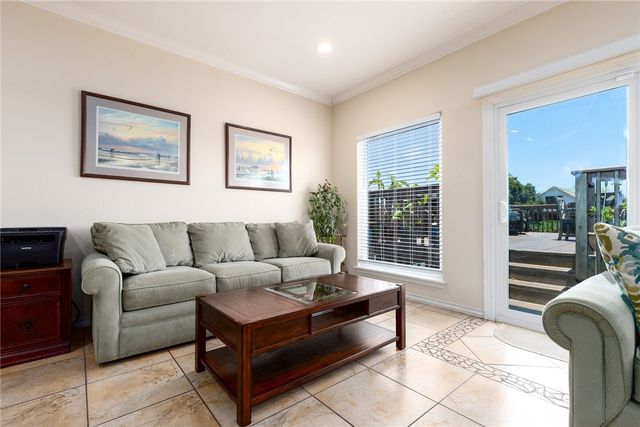 15306 Bonasse Ct 201, Corpus Christi, TX 78418