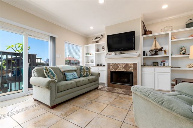 15306 Bonasse Ct 201, Corpus Christi, TX 78418