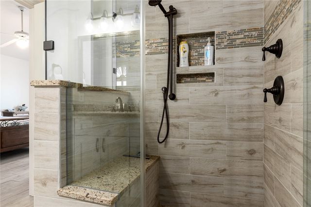 15306 Bonasse Ct 201, Corpus Christi, TX 78418