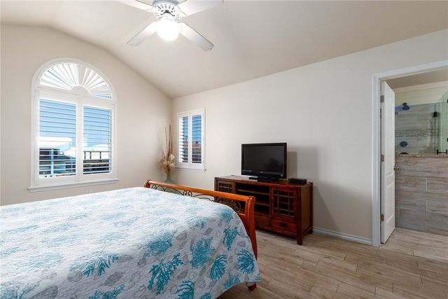 15306 Bonasse Ct 201, Corpus Christi, TX 78418