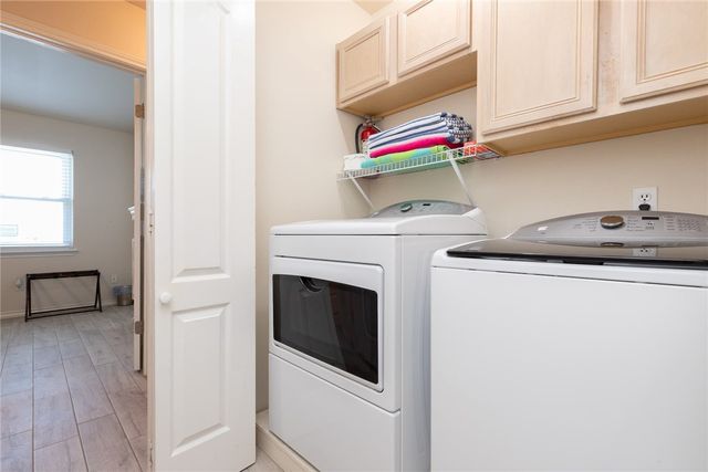 15306 Bonasse Ct 201, Corpus Christi, TX 78418