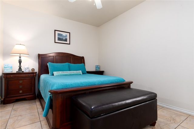 15306 Bonasse Ct 201, Corpus Christi, TX 78418