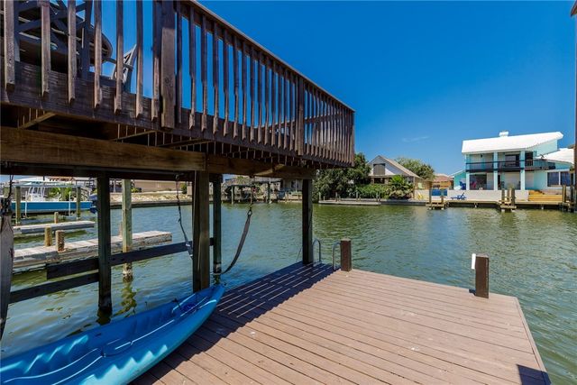 15306 Bonasse Ct 201, Corpus Christi, TX 78418