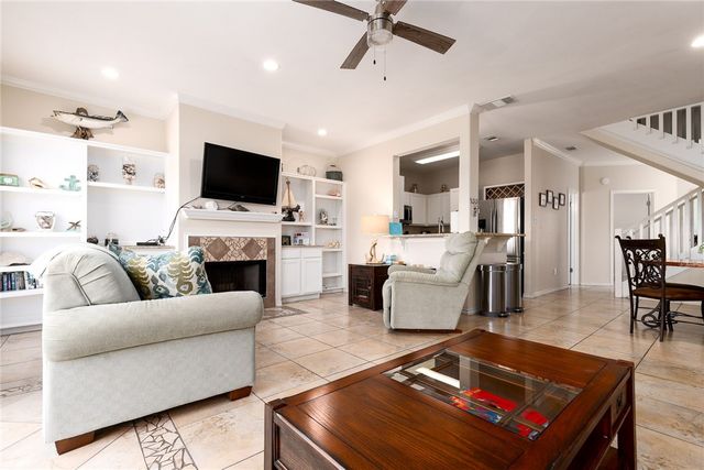 15306 Bonasse Ct 201, Corpus Christi, TX 78418