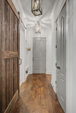 2030 Castleman Dr, Nashville, TN 37215