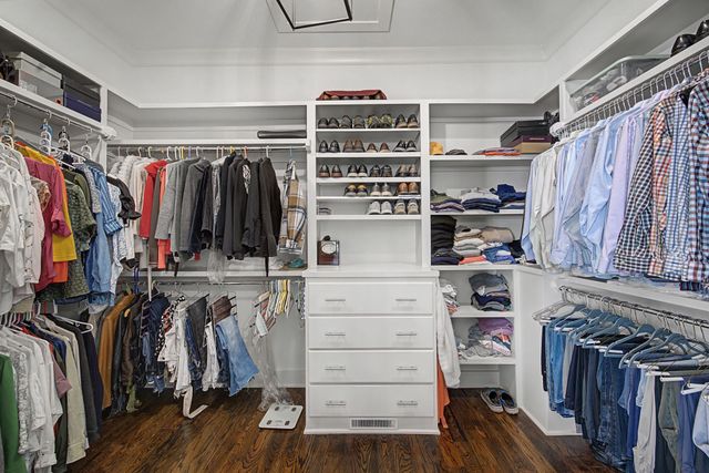 2030 Castleman Dr, Nashville, TN 37215