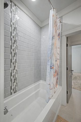 2030 Castleman Dr, Nashville, TN 37215