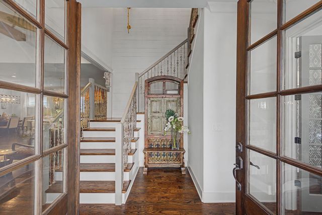 2030 Castleman Dr, Nashville, TN 37215