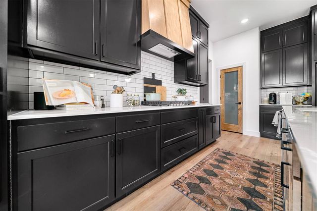 5701 NW 154th Terrace, Edmond, OK 73013