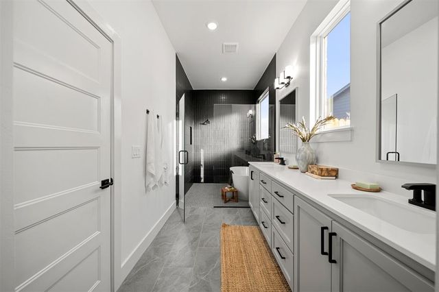 5701 NW 154th Terrace, Edmond, OK 73013