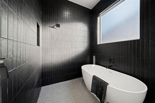 5701 NW 154th Terrace, Edmond, OK 73013